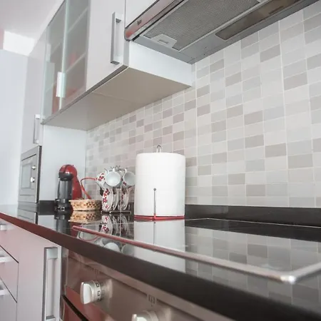 Nuevo Al Lado De La Playa En Apartment *