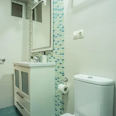 Nuevo Al Lado De La Playa En Apartment A Guarda