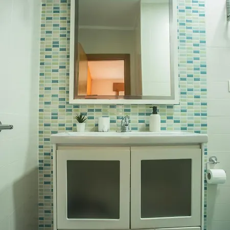 Nuevo Al Lado De La Playa En Apartment